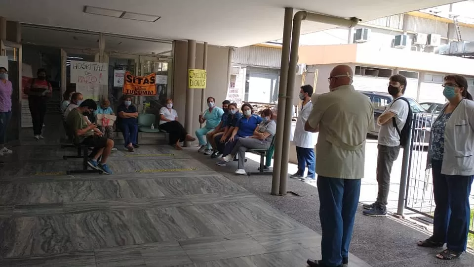 ASAMBLEA. En el Hospital Centro de Salud. Foto: Facebook de Sitas