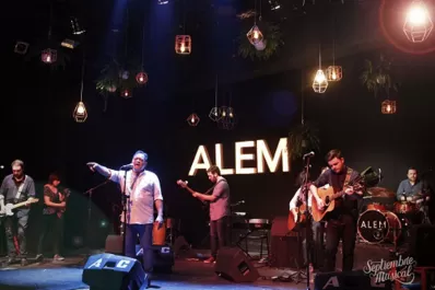 En la plaza Belgrano: el primer show presencial de la banda Alem