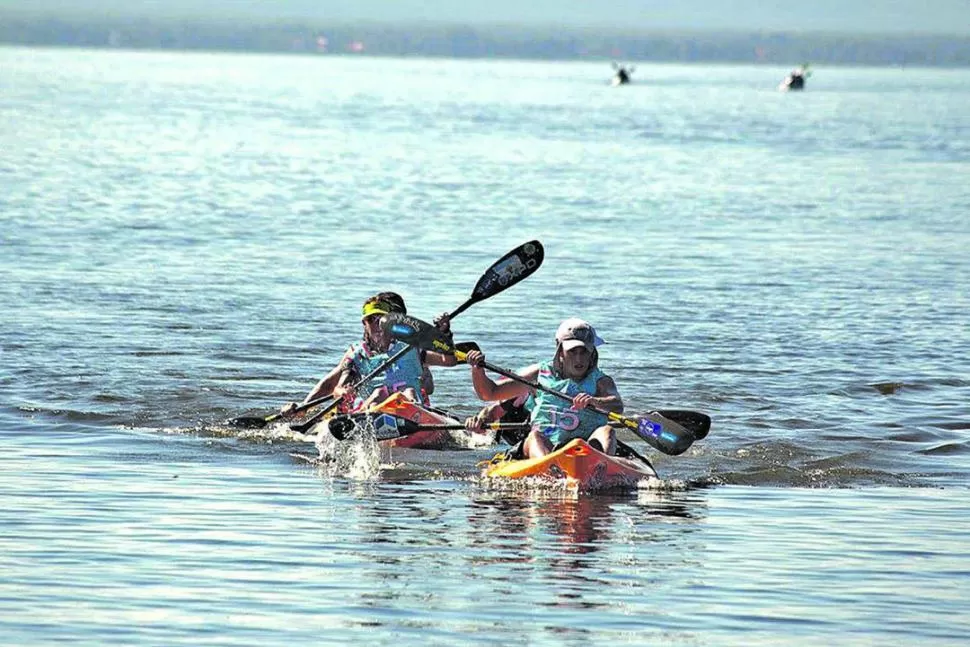 KAYAK. Consejos para evitar sufrir un accidente. FOTO ARCHIVO/LAGACETA.