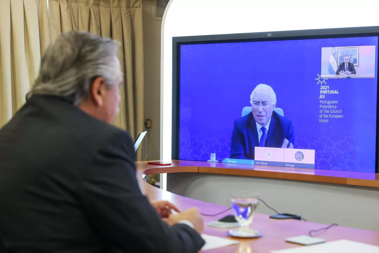 EN CONTACTO. Fernández y Costa, primer ministro de Portugal. Foto: Presidencia de la Nación