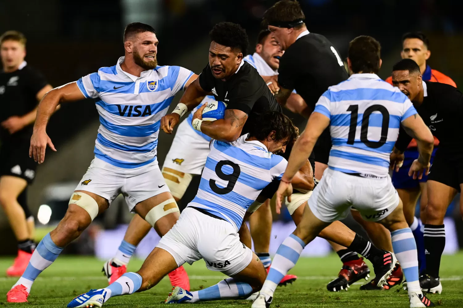 HISTÓRICO. En la edición pasada, que se llamó Tri Nations, LOs Pumas lograron vencer a los All Blacks.