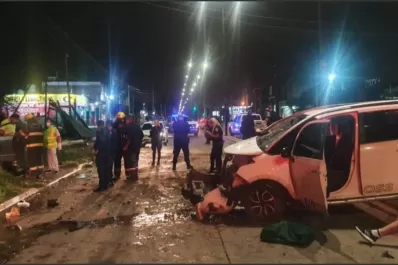 Le dispararon en un intento de robo, murió con el pie en el acelerador y chocó a toda velocidad