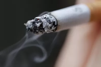 Dejar el “pucho”: sólo el 40% busca ayuda profesional