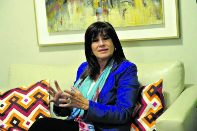 La decana de Filosofía y Letras regresa a la UNT