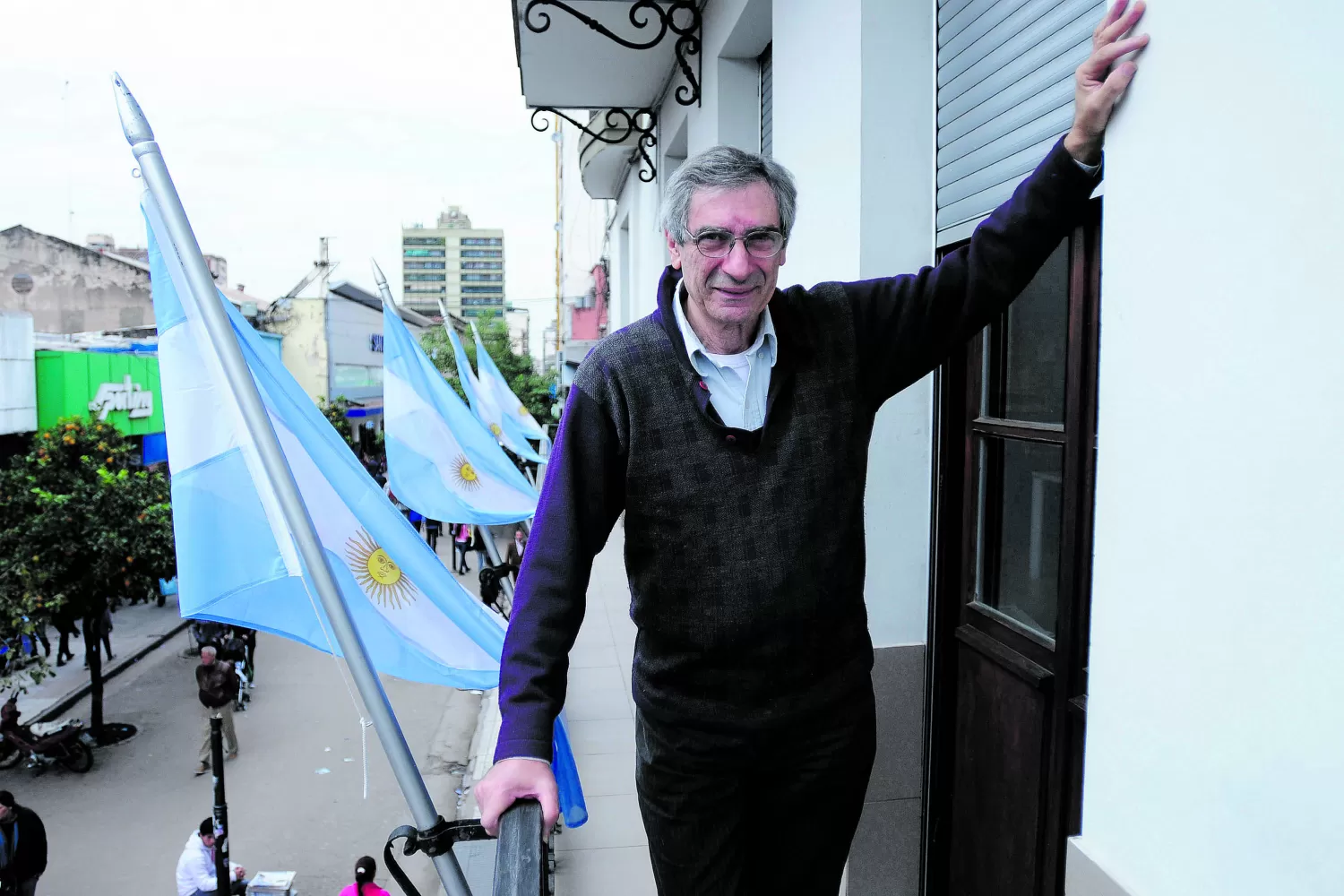 FEDERALIZAR CON PERSPECTIVA DE GÉNERO. La diversidad es una reivindicación que impulsa Juan Falú. 