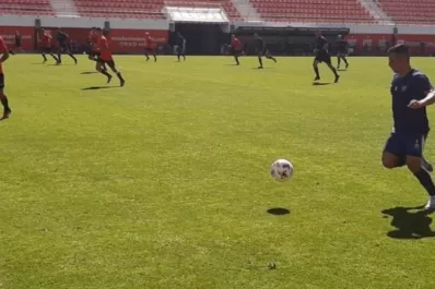 En La Plata, Atlético derrotó 3 a 2 al Estudiantes de Zielinski