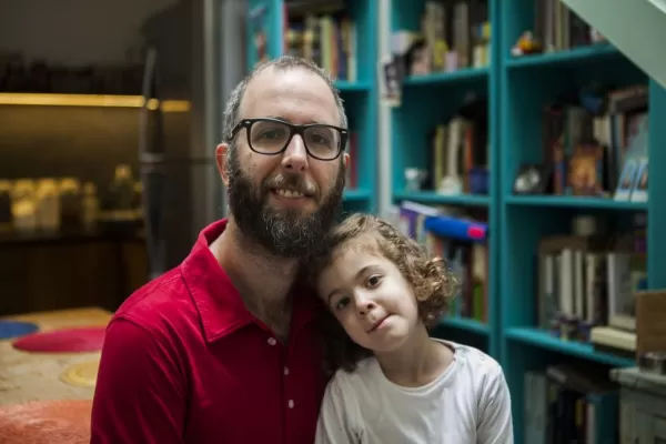 Papá cocina: militando en las redes por una paternidad real