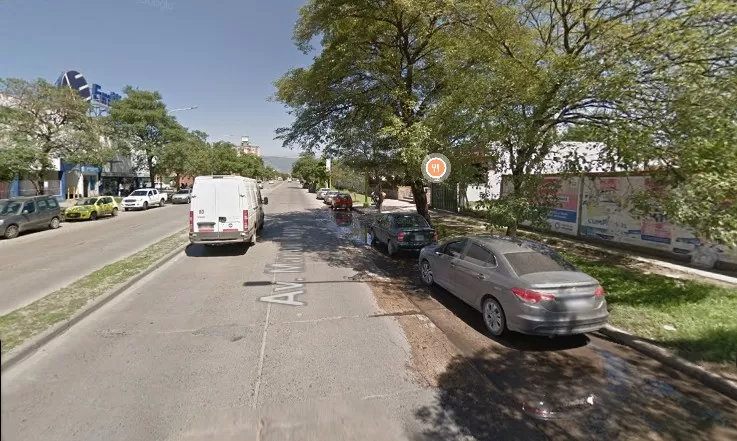 Cuatro delincuentes armados irrumpieron en una casa de avenida Belgrano al 3.300