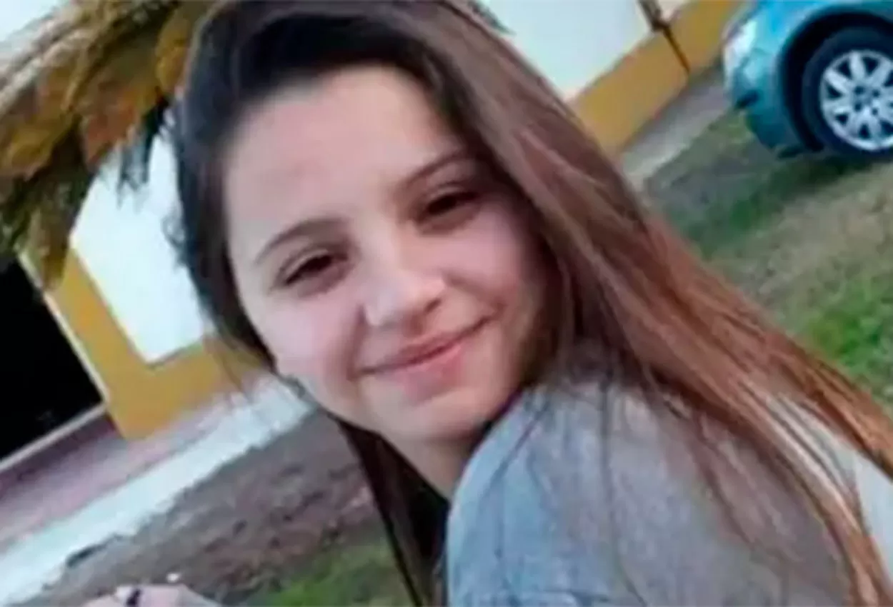 Me callé hasta que me vi muerta: los mensajes de la adolescente asesinada por su ex