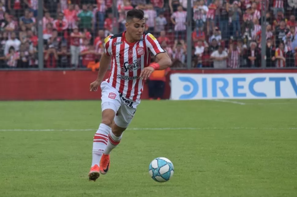 UN AMOR INCONDICIONAL. El “Turbo” lamenta la falta de público y espera poder volver a reencontrarse con los hinchas de San Martín, dentro de un campo de juego.   