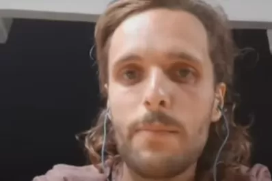 La experiencia de dejar todo y viajar a otro país: Facundo Acuña, un tucumano en Australia