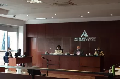 Comenzó el juicio a un menor por el crimen de su novia