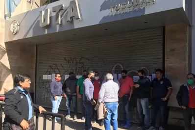Tucumán, sin colectivos: a cada chofer se le adeuda cerca de $80.000, afirman en UTA