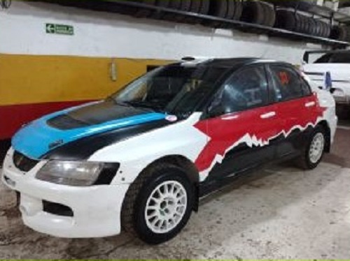 Almonte vuelve después de casi 17 años. Si el presupuesto ayuda, Cristian Almonte buscará este año hacer todo el Nacional. No será su debut, pues ya corrió en la categoría en 2004, cuando debutó en Tucumán con un Renault Clio. Esta vez, vuelve a contar con los servicios del Schroeder Competición y con la navegación del cordobés Claudio Ocampo. Manejará un Mitsubishi Lancer Evo IX.