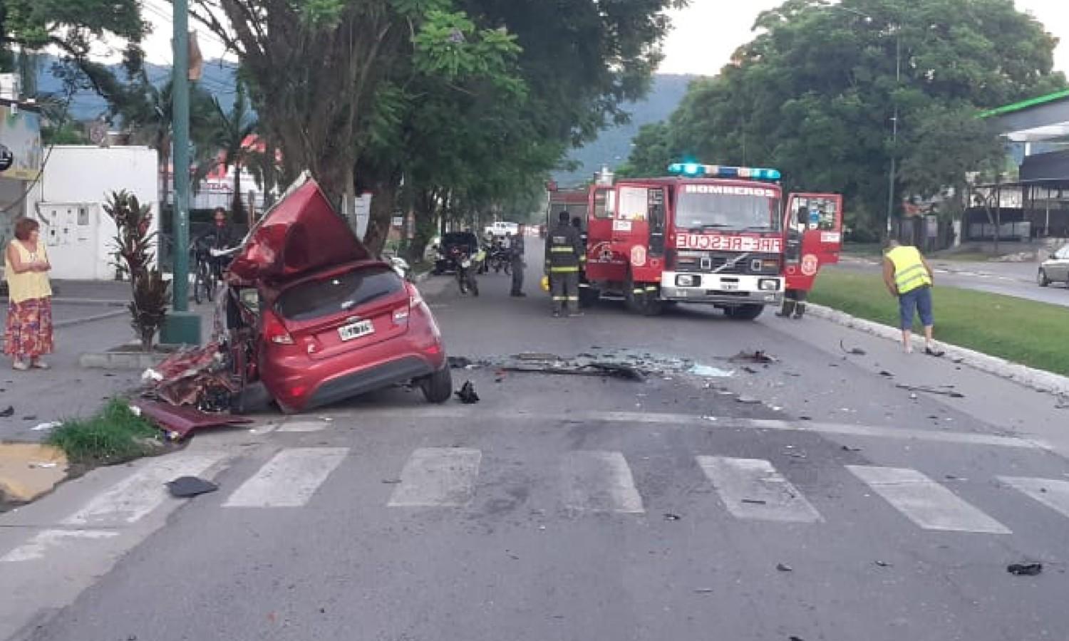 Video: así fue el impresionante choque en Yerba Buena 