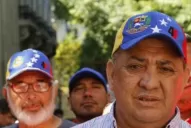 El polémico tuit que Luis D’Elía escribió tras la muerte de Carlos Menem y luego borró