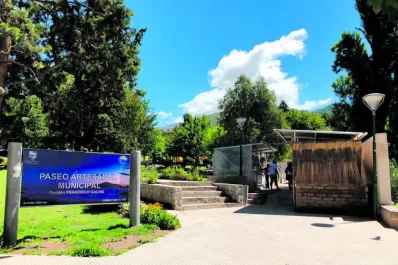 Tres ferias concentran a los ambulantes, que liberaron las veredas de Tafí del Valle