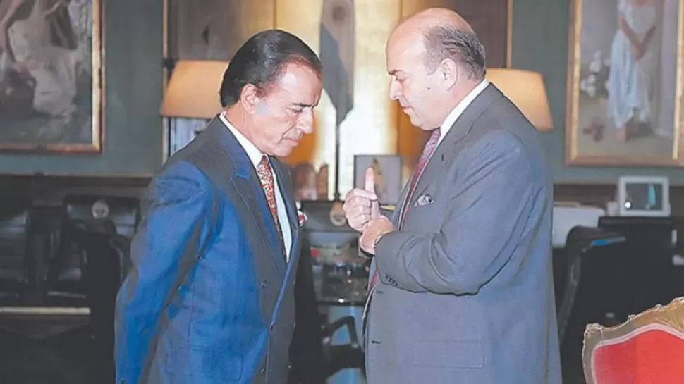 CARLOS MENEM JUNTO A DOMINGO CAVALLO. FOTO ARCHIVO/LAGACETA.