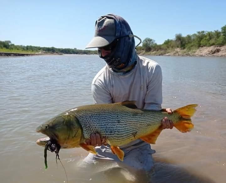 PREFERENCIA. Redondo reconoció que en esta temporada se inclinó por el bait & flies.