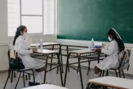 Casi la mitad de los lectores está de acuerdo con los protocolos para la vuelta a clases