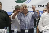 Hugo Moyano, su esposa y su hijo menor también fueron vacunados contra la covid-19