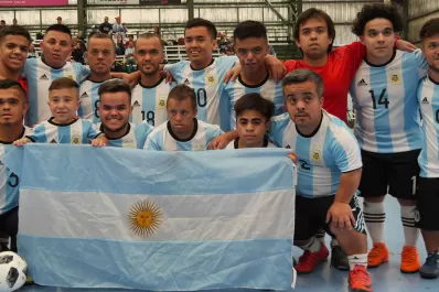 Primer Mundial: convocaron a dos tucumanos para la Selección Argentina de fútbol de talla baja