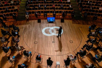 Quiénes integran el Consejo Económico y Social que convocó Alberto Fernández