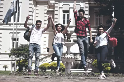 La universidad San Pablo-T sube la apuesta a la modalidad virtual