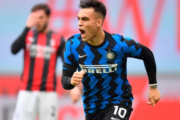 Lautaro Martínez anotó dos en la goleada de Inter ante Milan