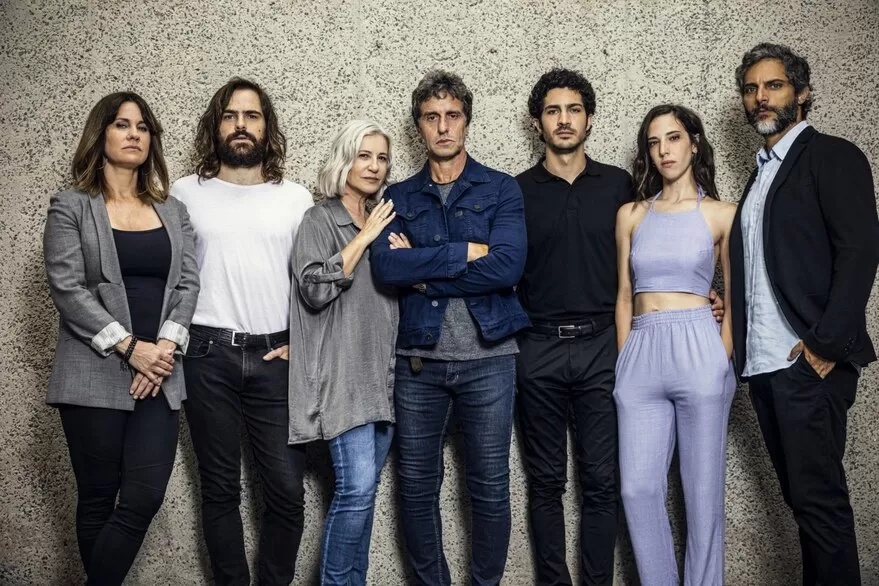 EN RODAJE. La serie “El reino” reúne a un elenco nacional de primer nivel. 