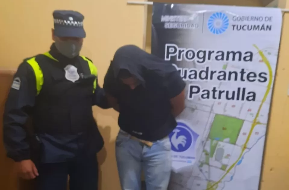 Intentó evadir un control, atropelló a un policía y terminó detenido