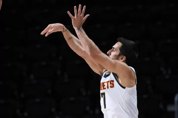 Campazzo batió su récord personal pese a la caída de Nuggets ante Hawks