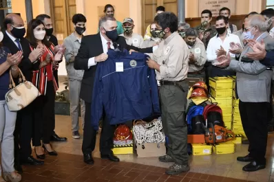 La Legislatura aportó equipamiento para la Brigada Contra Incendios de San Javier