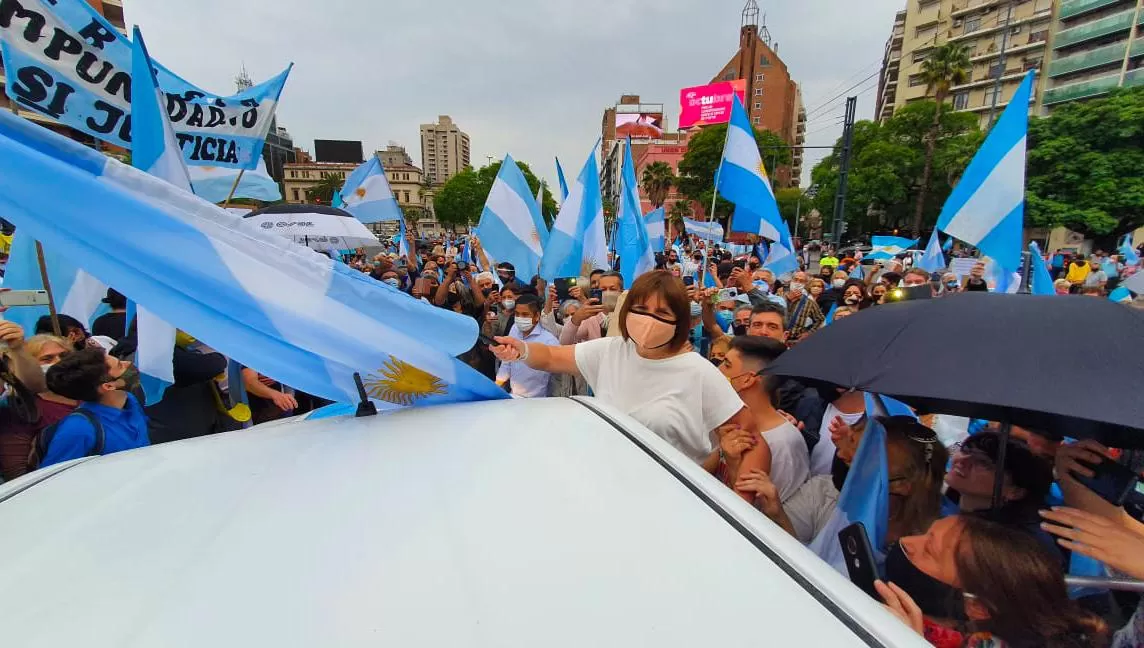 Juntos por el Cambio convocó a una marcha este sábado en repudio al vacunatorio VIP