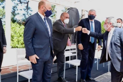 El Presidente prometió más obras para el Norte del país, ante los gobernadores de la región