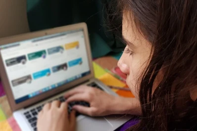 La Unesco insta a reducir la brecha digital