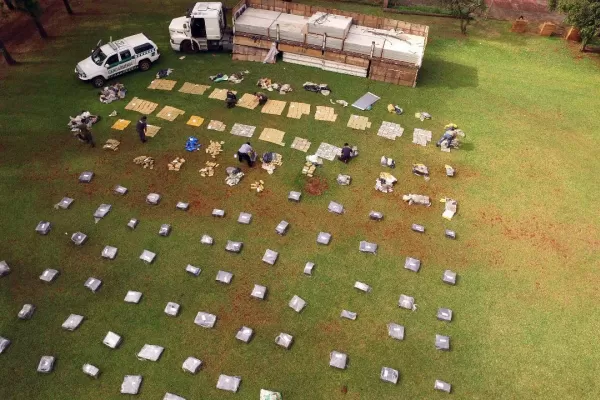 Embistió un control de Gendarmería e intentó fugarse con marihuana