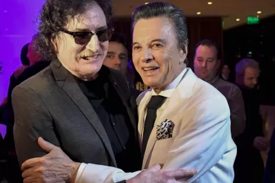 Mañana cumple 80 años Palito Ortega, el changuito cañero que gobernó Tucumán