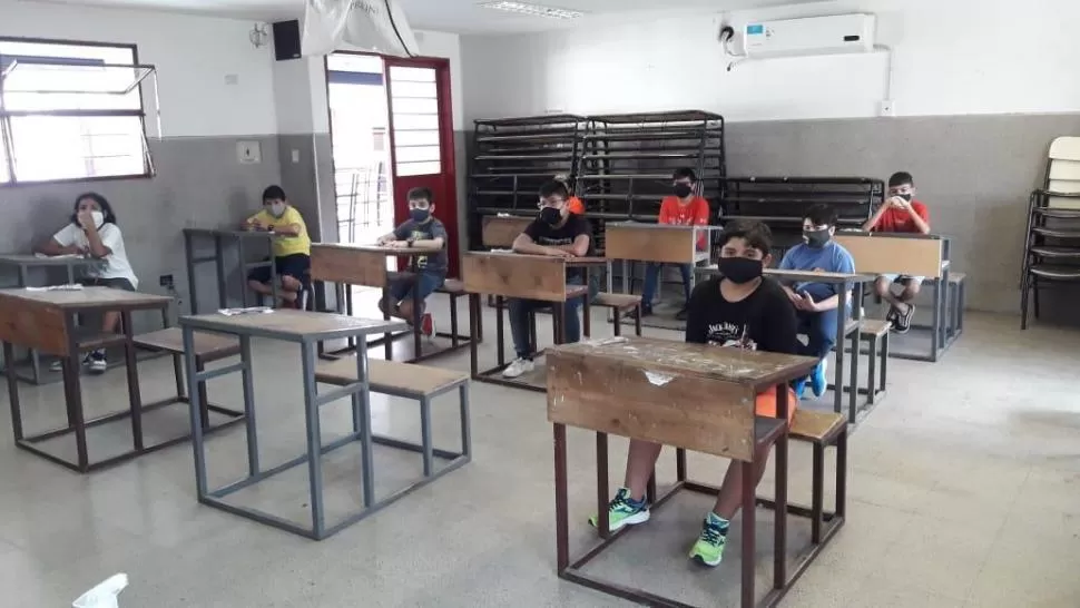 REGRESO. Al Técnico asistieron para rendir. LA GACETA / FOTO DE GUILLERMO MONTI