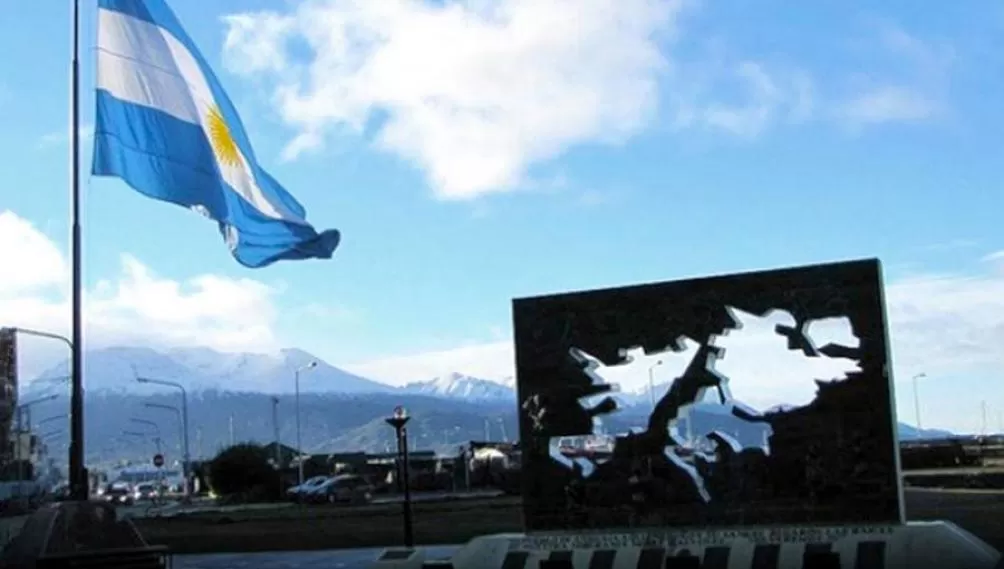 MONUMENTO A MALVINAS. Imagen ilustrativa.