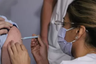 Covid en Tucumán: comienza mañana la vacunación a personas insulinodependientes