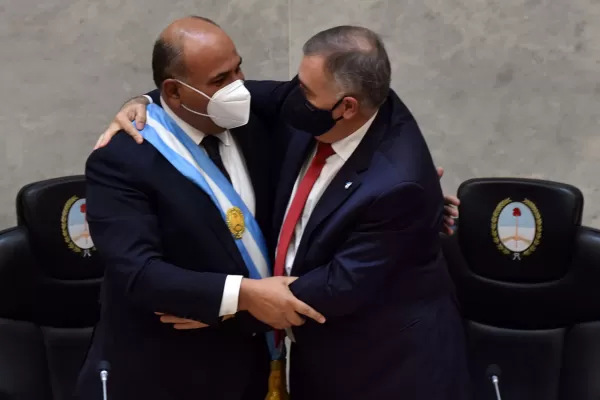 Intendentes y ministros, entre la espada y la pared, por la puja Manzur-Jaldo