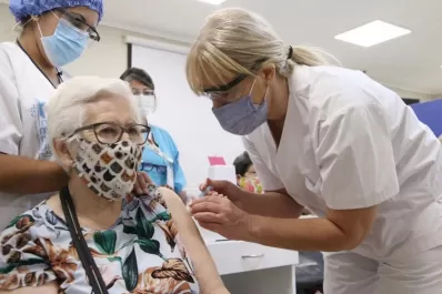 La Provincia posterga la vacunación para personas mayores de 70 años