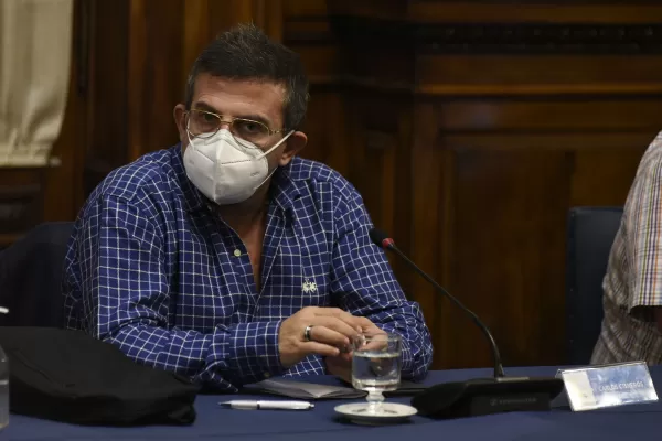 Cisneros: de los 42.000 tucumanos que tributan Ganancias, 30.000 dejarán de pagarlo