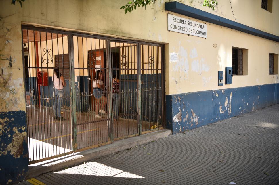 SIN ALUMNOS EN LAS AULAS. En la escuela Congreso no hay clases presenciales.