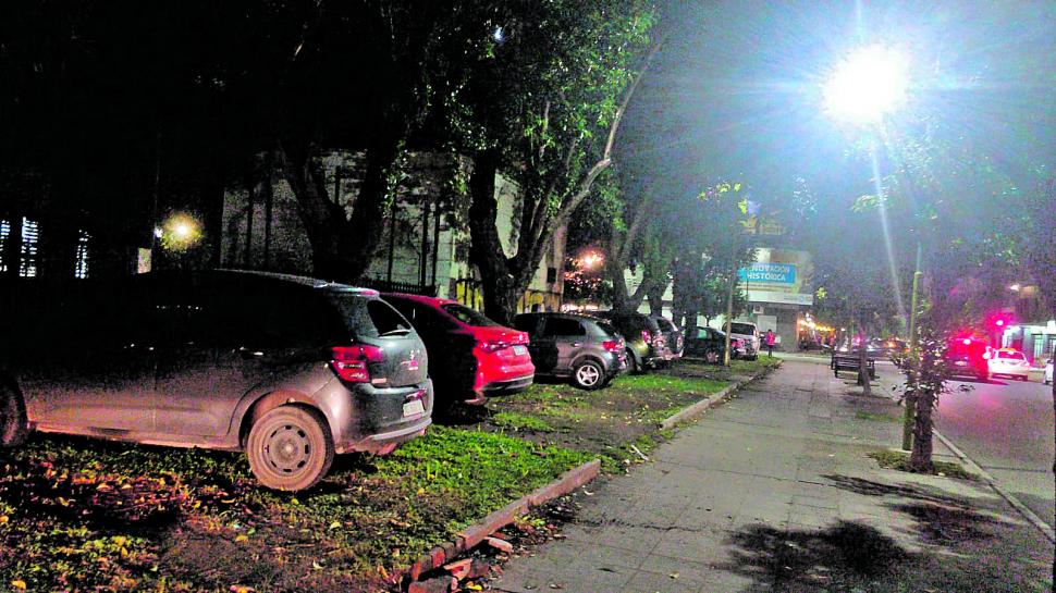 El cementerio es como patio de las viviendas en Mancopa