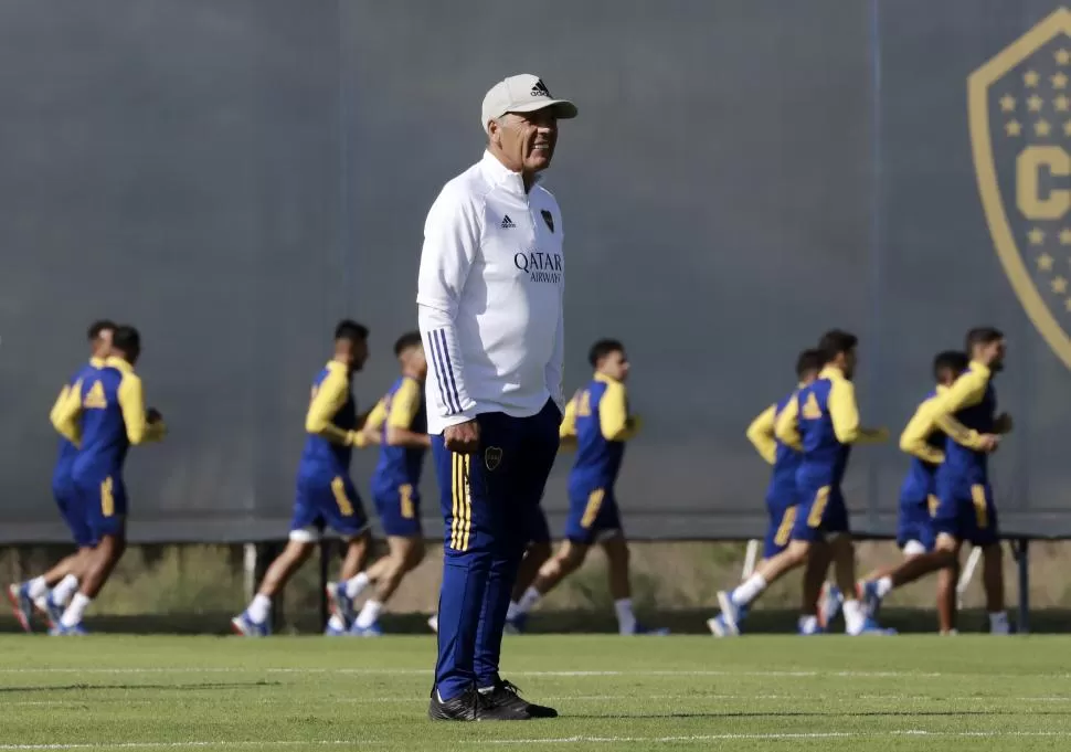 ¿PODRÁ ESTA VEZ? Russo aún no pudo ganarle al “Millonario” siendo el entrenador del “Xeneize”. telam