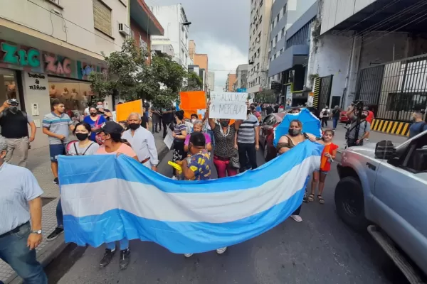 La bronca de los puesteros del Mercado del Norte llega a la sede de la intendencia