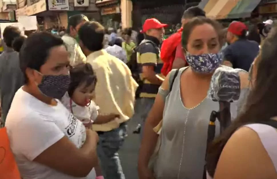 “QUEDAMOS EN LA CALLE”. Gloria y Florencia contaron su historia.  