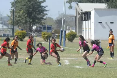 La World Rugby anunció la creación de torneos anuales de rugby femenino